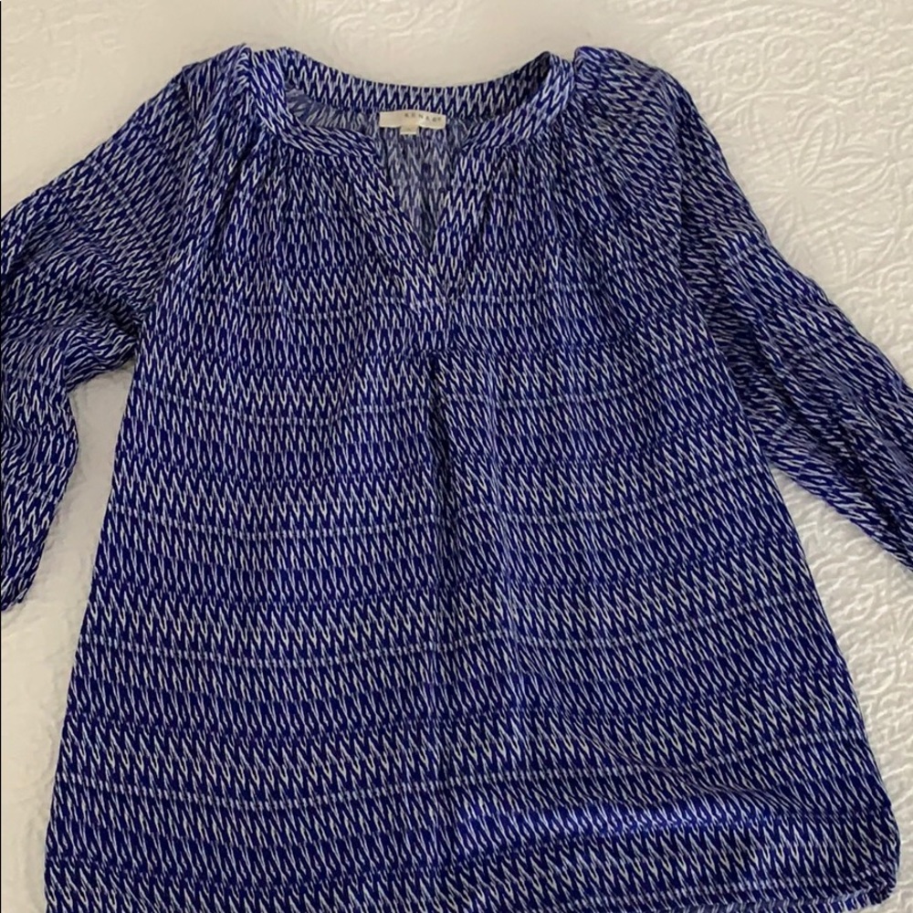Blue blouse